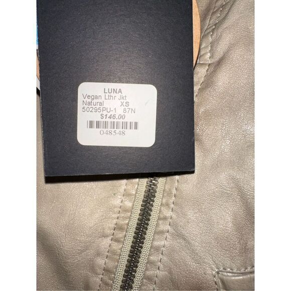 The Fillmore Vegan Leather Biker Motorcycle Jacket Size XS NWT Stunning - Picture 4 of 8